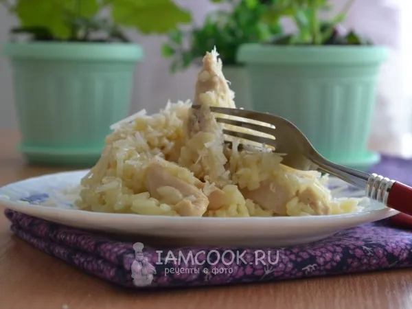 Фото готового блюда: Ризотто с курицей (классический рецепт)