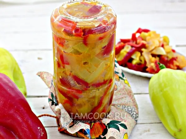 Фото готового блюда: Салат из болгарского перца на зиму