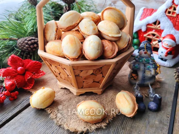 Фото готового блюда: Печенье орешки в вафельнице