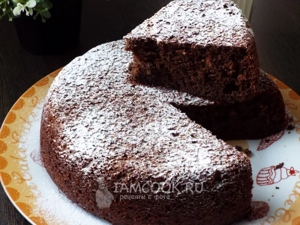 Фото блюда: Коврижка на кефире с вареньем в мультиварке