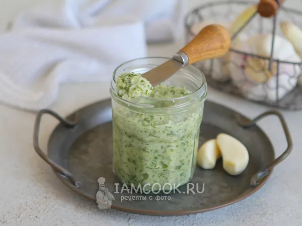 Фото блюда: Чесночная паста с укропом