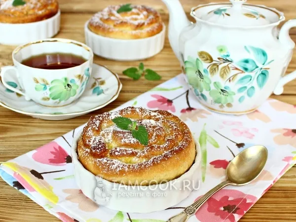 Фото готового блюда: Булочки с лимонной начинкой