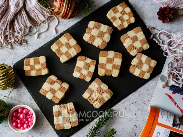 Фото готового блюда: Шахматное печенье