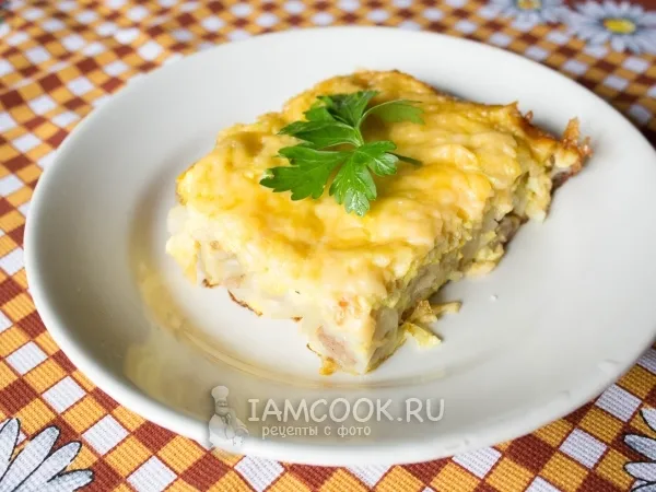 Фото готового блюда: Запеканка из пельменей «Ленивая жена»