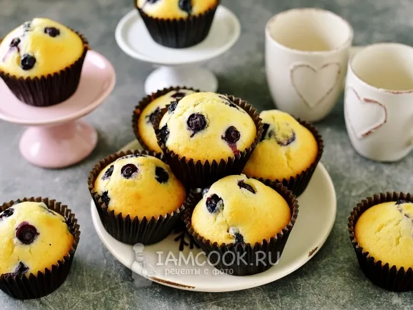 Фото блюда: Черничные маффины на молоке