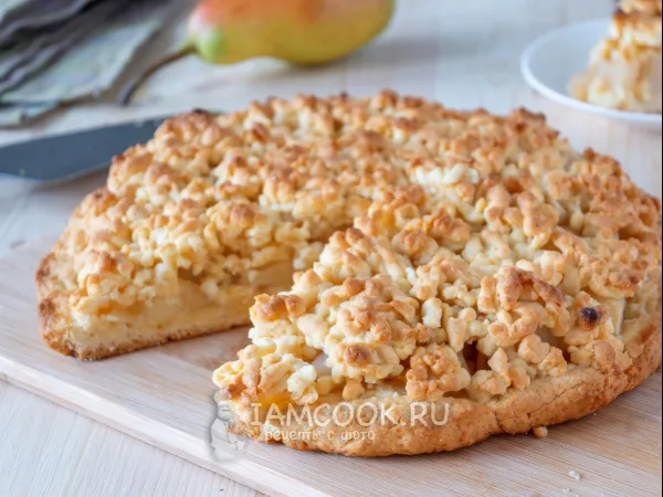 Фото готового блюда: Тертый пирог с грушами