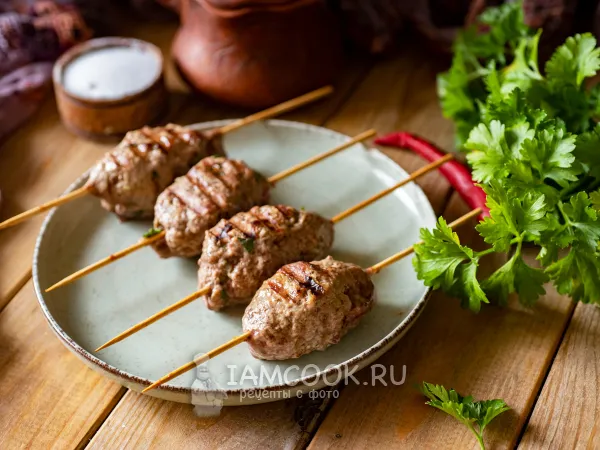 Фото блюда: Люля-кебаб из говядины на сковороде