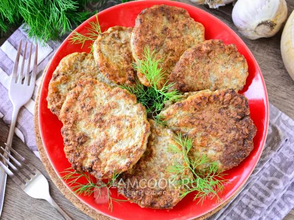 Фото блюда: Печеночные оладьи с чесноком