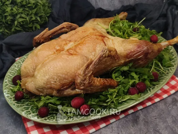 Фото блюда: Утка на соли целиком