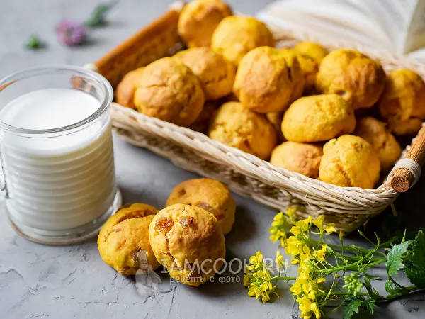 Фото готового блюда: Постное морковное печенье с изюмом