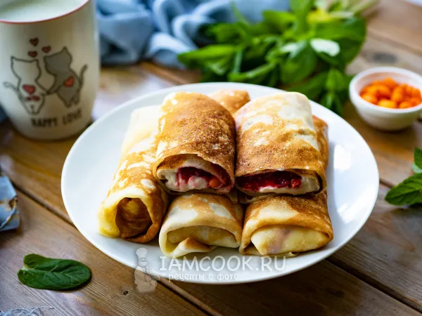 Фото блюда: Блины с маскарпоне и ягодами