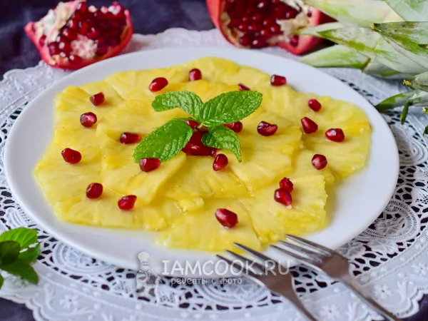 Фото готового блюда: Карпаччо из ананаса с имбирным соусом