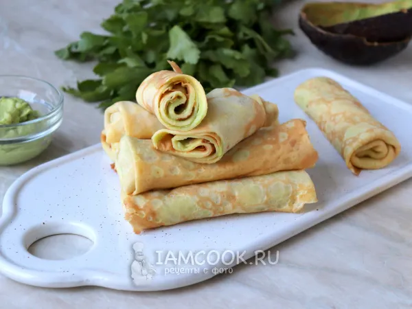 Фото готового блюда: Блины с авокадо