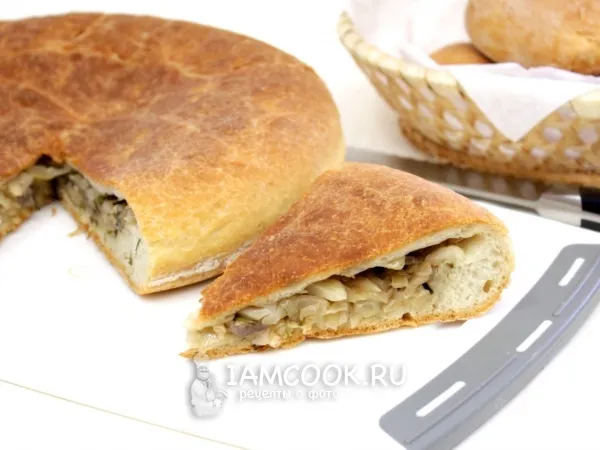 Фото готового блюда: Постный пирог с капустой