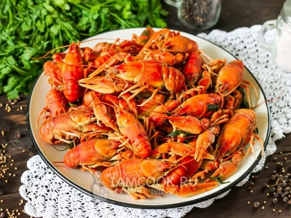 Фото блюда: Вареные раки с горчицей