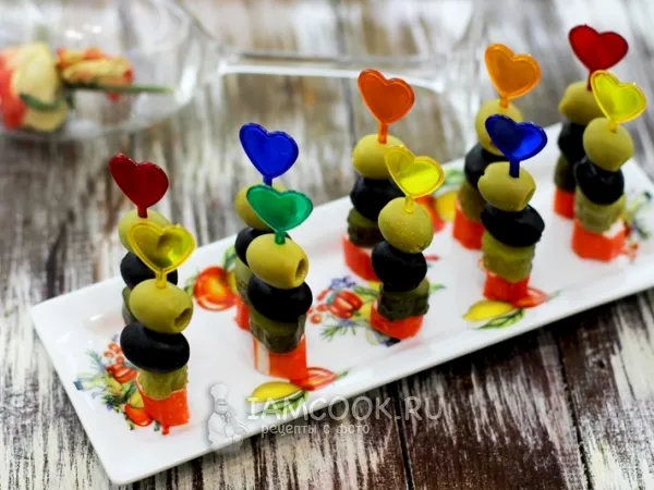 Фото блюда: Канапе с оливками