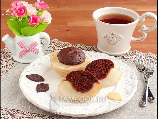 Фото готового блюда: Шоколадно-грушевый десерт