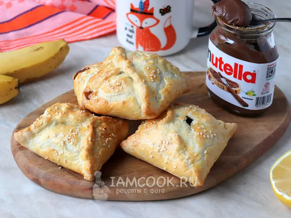 Фото готового блюда: Слойки с нутеллой и бананом