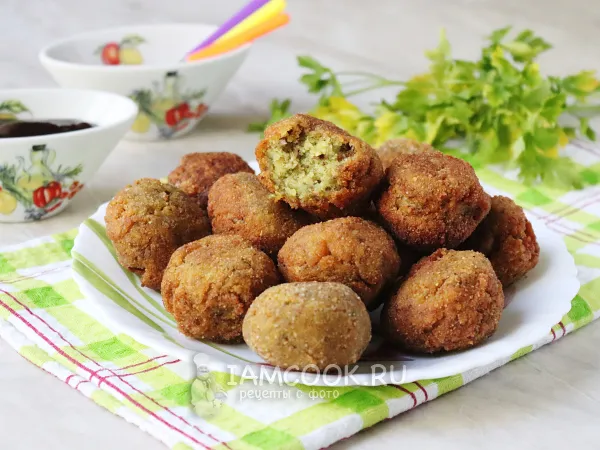 Фото готового блюда: Фалафель из чечевицы