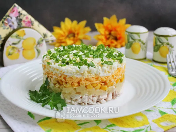 Фото блюда: Салат «Восторг» с ананасом и курицей