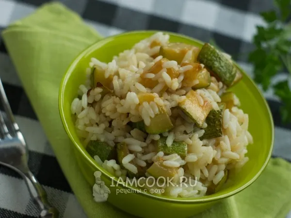 Фото блюда: Тушеные кабачки с рисом