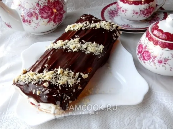 Фото блюда: Бисквитный рулет с творожным кремом и джемом