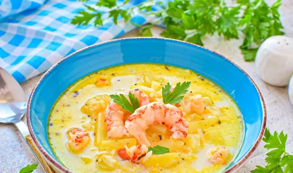 Фото блюда: Сырный суп с креветками и рисом