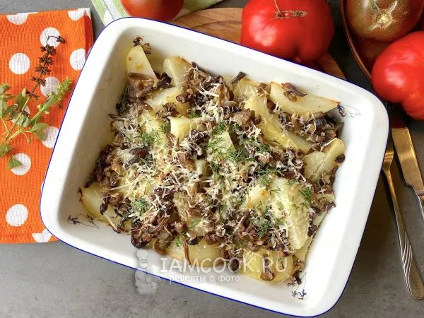 Фото блюда: Опята с картошкой в духовке