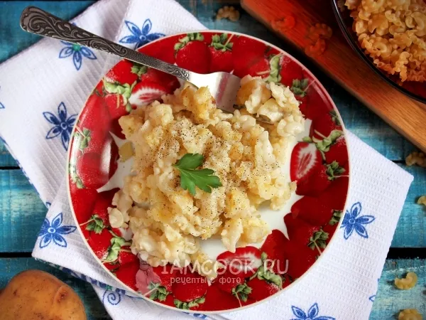 Фото готового блюда: Макароны с картошкой