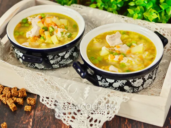 Фото готового блюда: Суп из грудки индейки