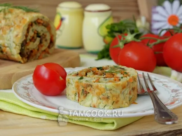 Фото блюда: Кабачковый рулет с грибами и морковью