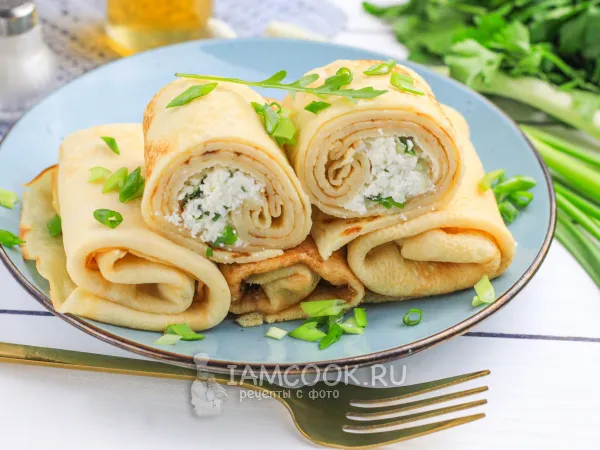 Фото блюда: Блины с творогом и зеленым луком