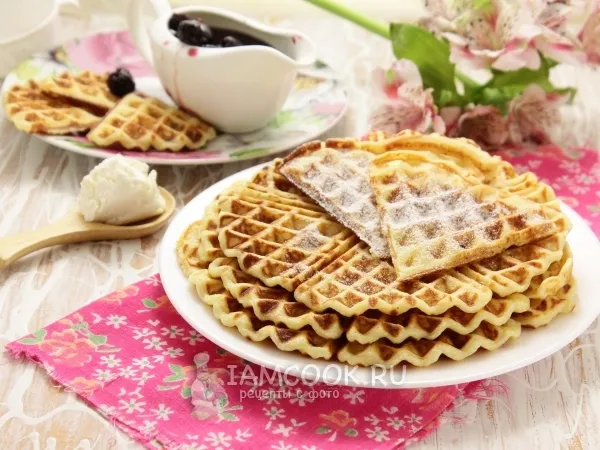 Фото готового блюда: Творожные вафли