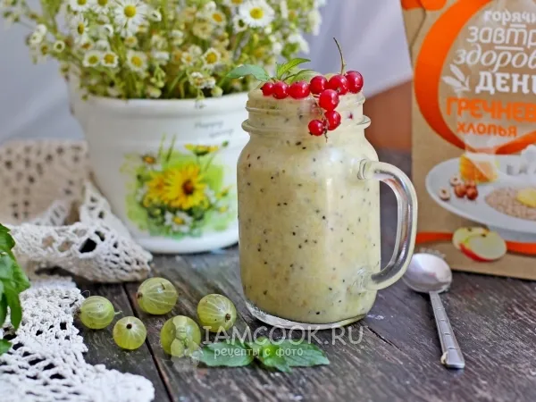 Фото готового блюда: Фруктовый смузи с гречневыми хлопьями