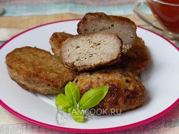 Фото готового блюда: Котлеты в аэрогриле