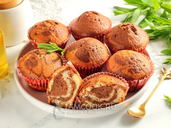 Фото блюда: Маффины «Зебра» на сметане