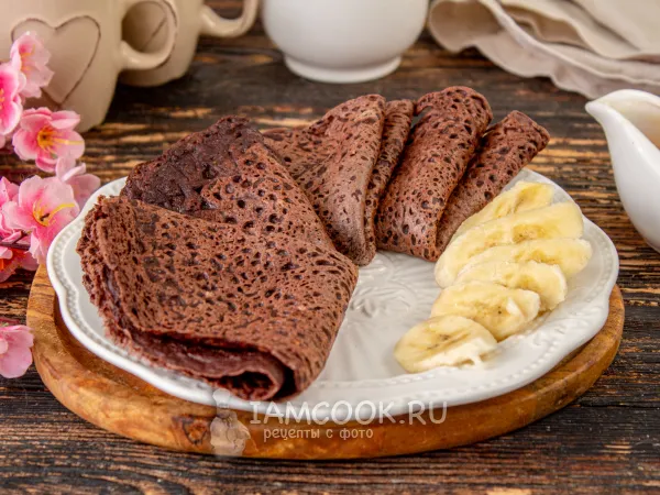 Фото готового блюда: Шоколадно-банановые блины