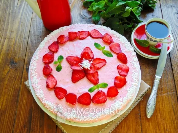 Фото блюда: Клубничный торт «Облако»