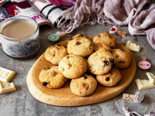 Фото готового блюда: Печенье с клюквой и белым шоколадом