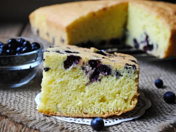 Фото блюда: Бисквитный пирог с черникой