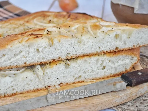 Фото готового блюда: Фокачча с луком