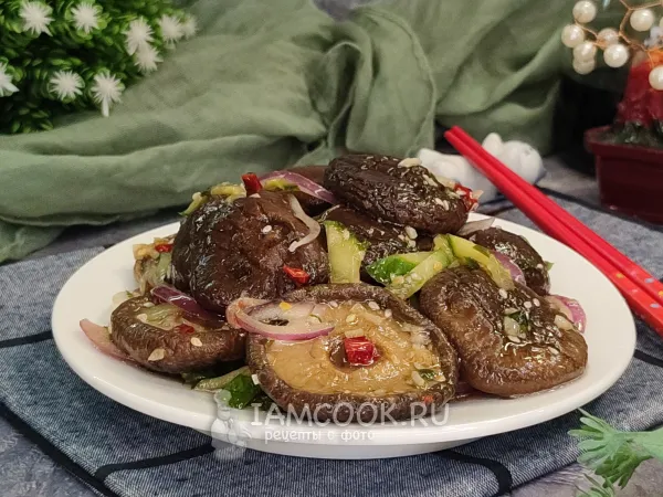 Фото блюда: Салат с шиитаке