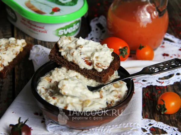 Фото блюда: Луковая намазка на хлеб