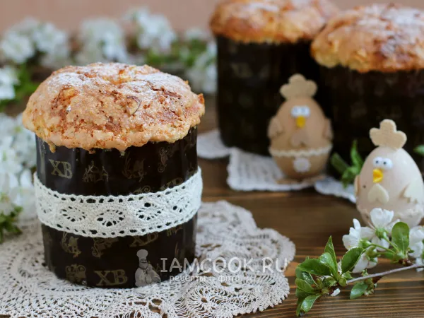 Фото готового блюда: Заварной кулич на картофеле с цукатами