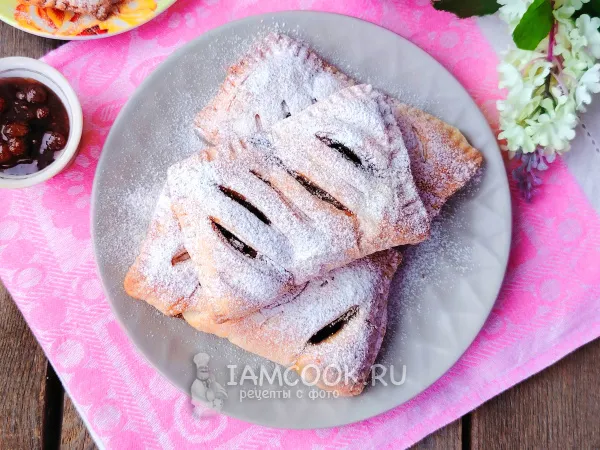 Фото блюда: Слойки с клубничным вареньем