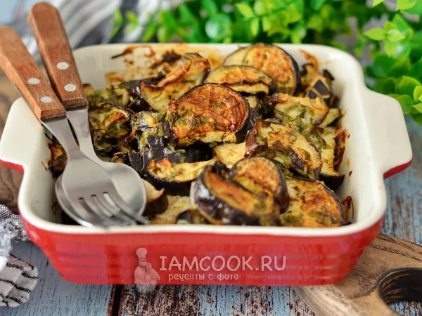 Фото блюда: Баклажаны в сметане в духовке (с чесноком)