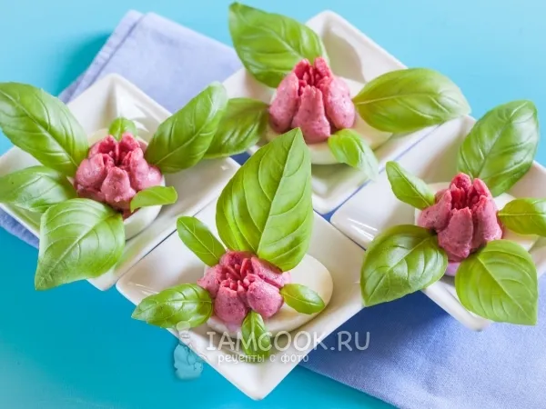 Фото блюда: Яйца, фаршированные сельдью