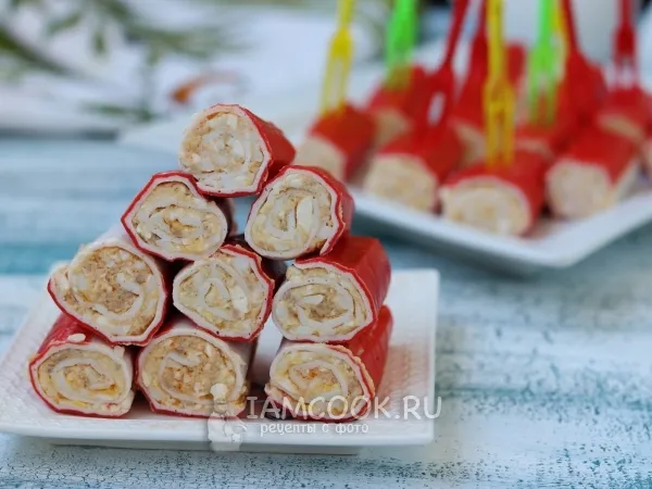 Фото блюда: Крабовые палочки, фаршированные печенью трески