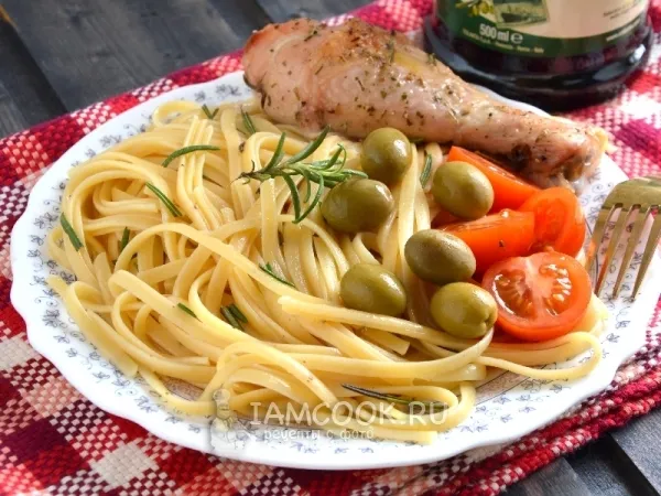 Фото готового блюда: Паста с курицей