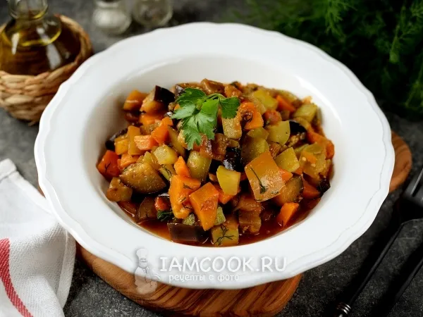 Фото блюда: Овощное рагу с тыквой и кабачками